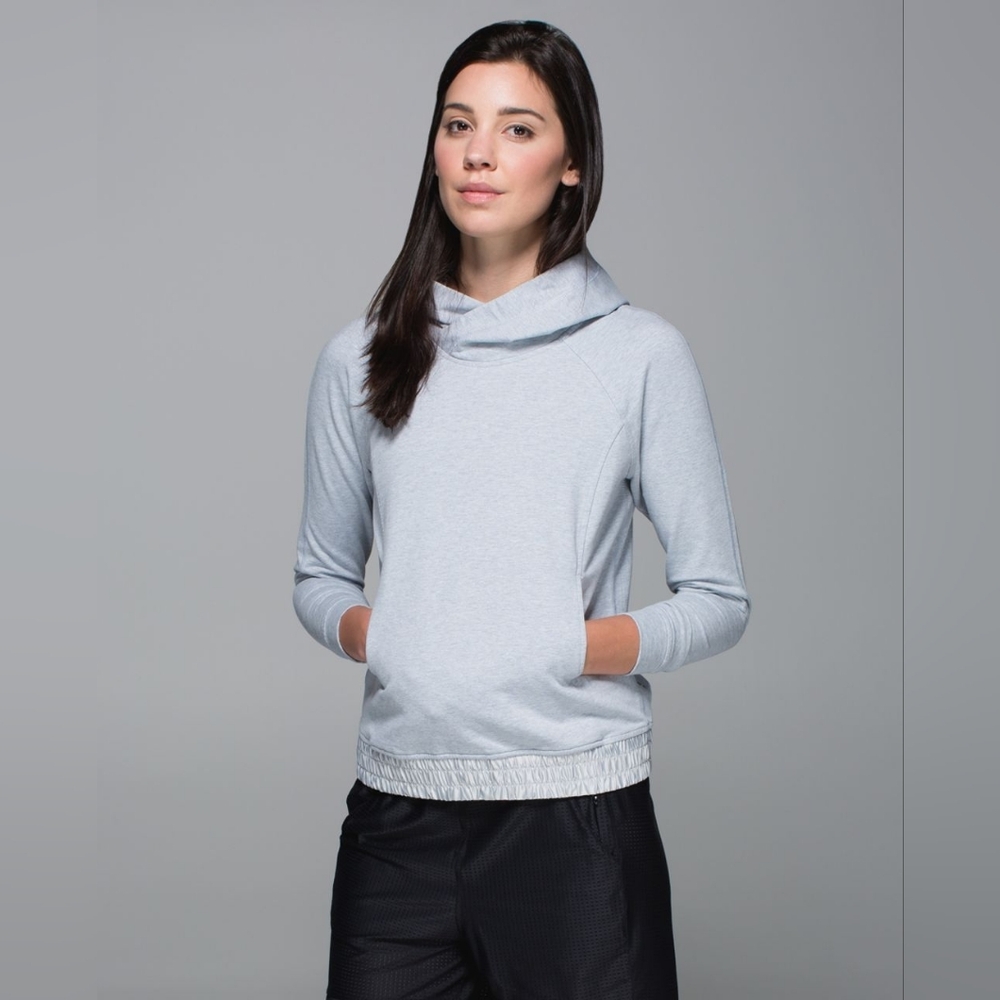 Lululemon Size 4 "All Good" Pullover Hoodie